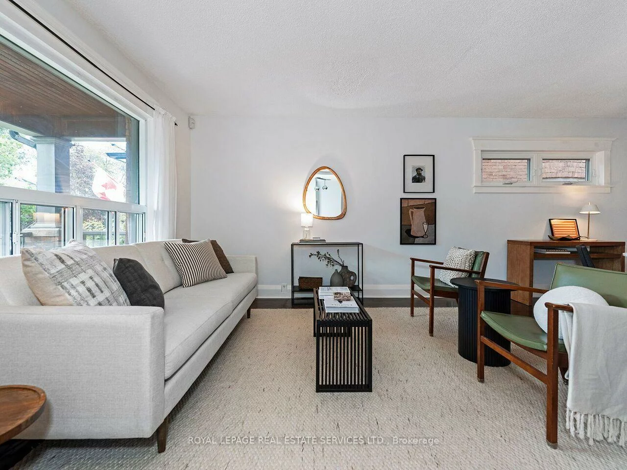 62, Newmarket, Woodbine-Lumsden, Toronto