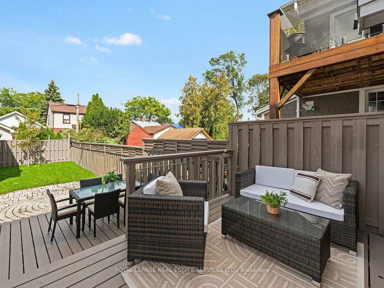62, Newmarket, Woodbine-Lumsden, Toronto
