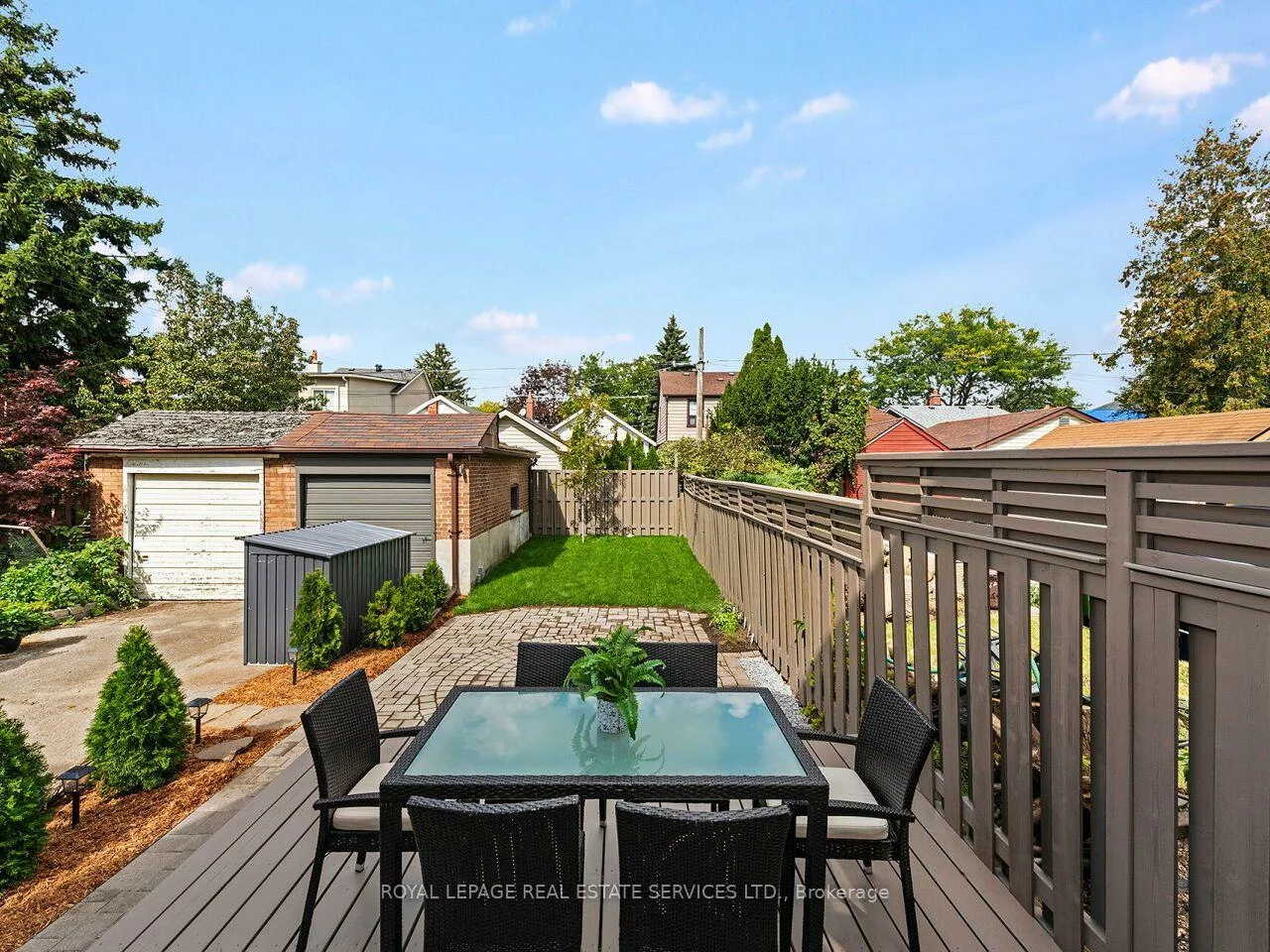 62, Newmarket, Woodbine-Lumsden, Toronto