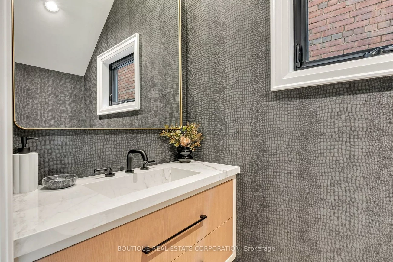 155, Gough, Playter Estates-Danforth, Toronto