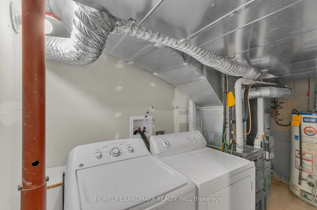 26, Queensdale, Danforth Village-East York, Toronto