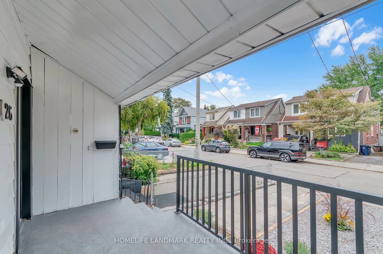 26, Queensdale, Danforth Village-East York, Toronto