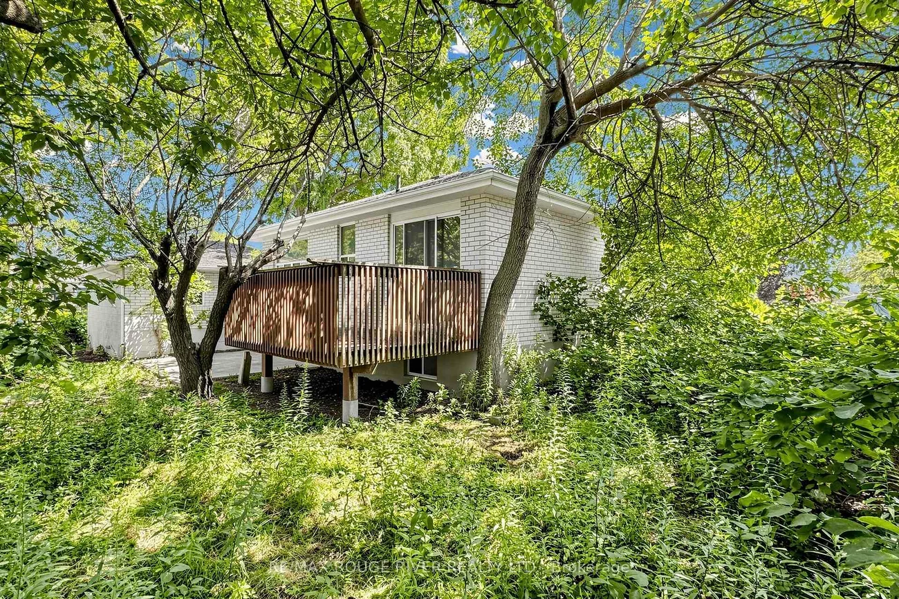 38, Lombardy, Kennedy Park, Toronto