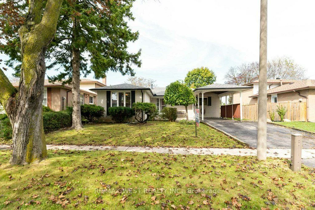 38, Albacore, Woburn, Toronto