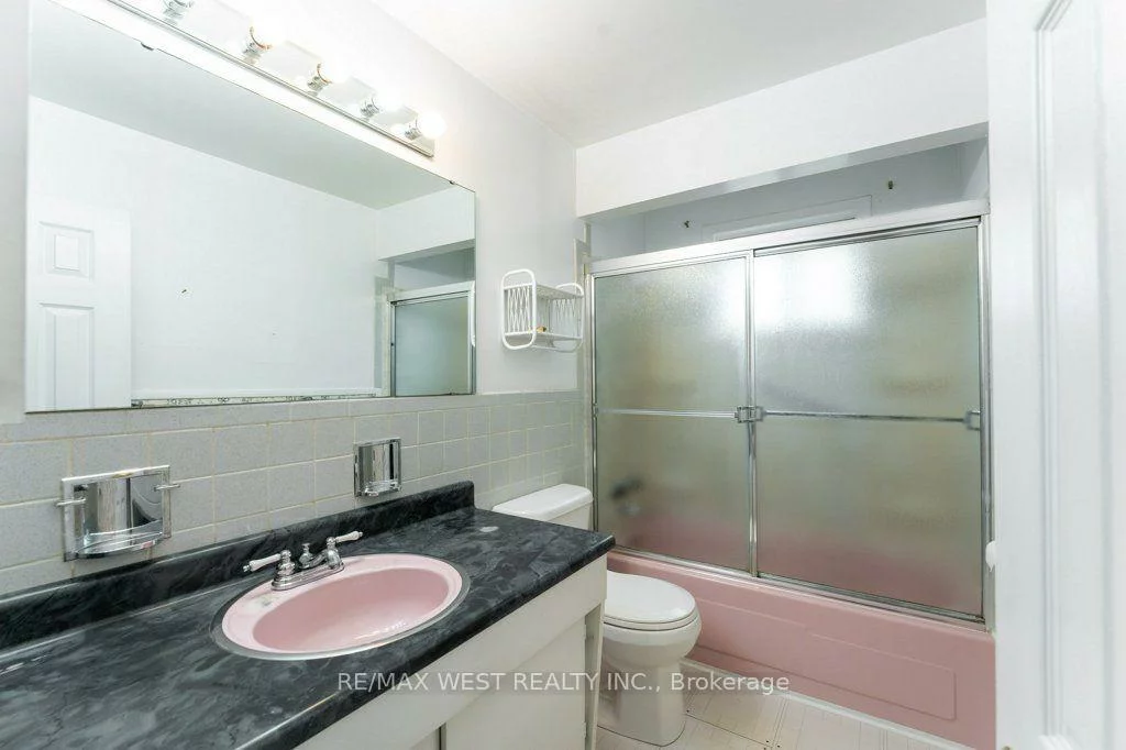 38, Albacore, Woburn, Toronto