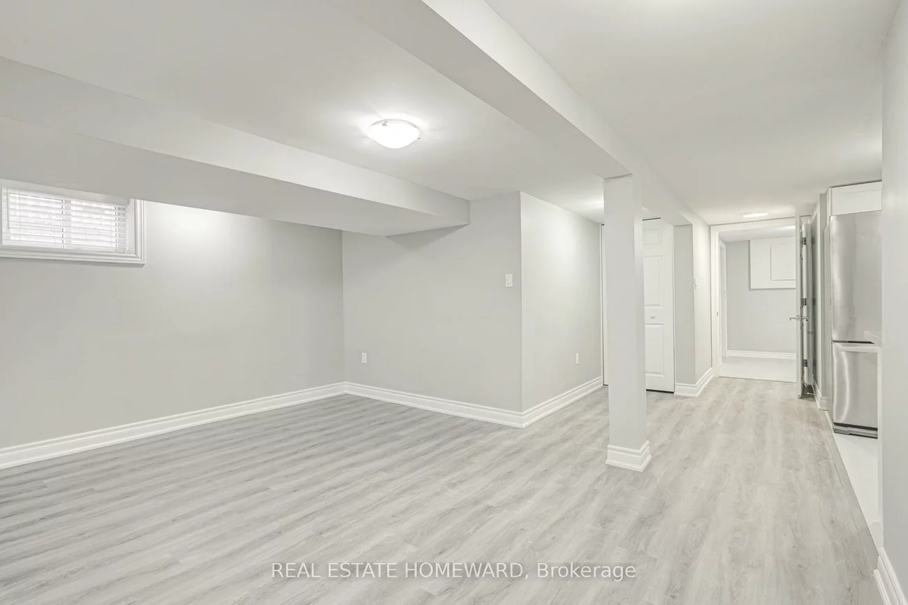 4, Moorecroft, Ionview, Toronto
