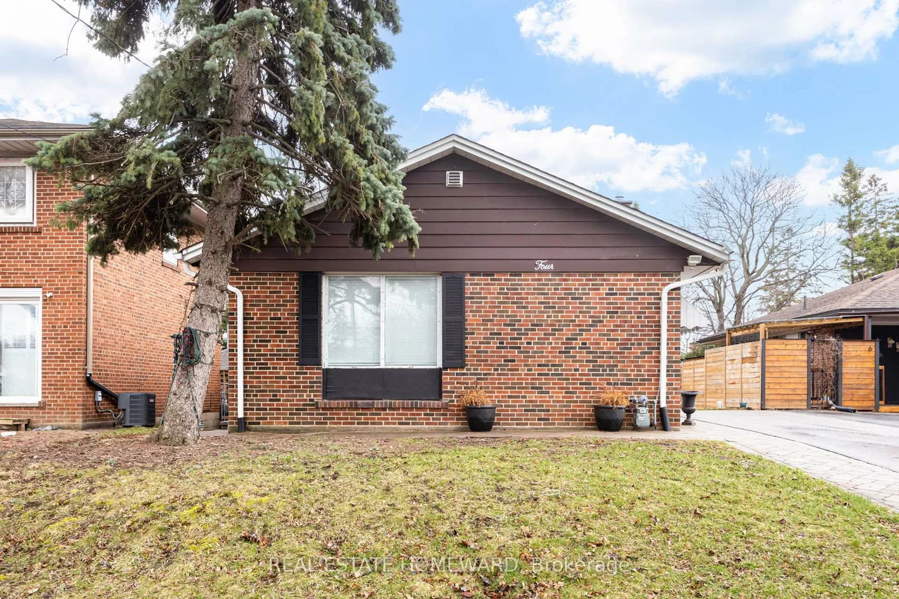 4, Moorecroft, Ionview, Toronto