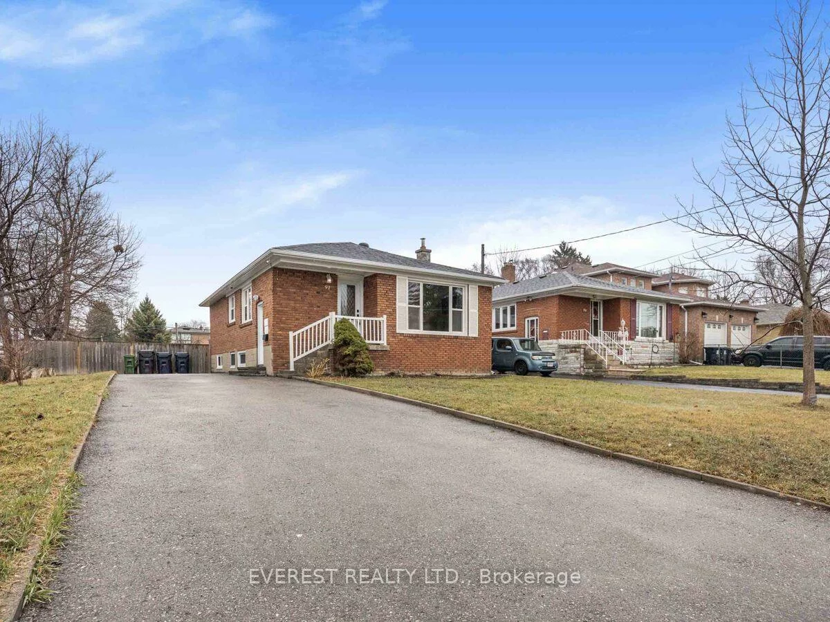 91, Hart, Kennedy Park, Toronto
