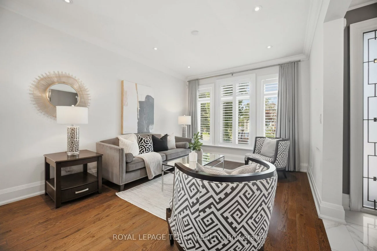 27, Minford, Wexford-Maryvale, Toronto