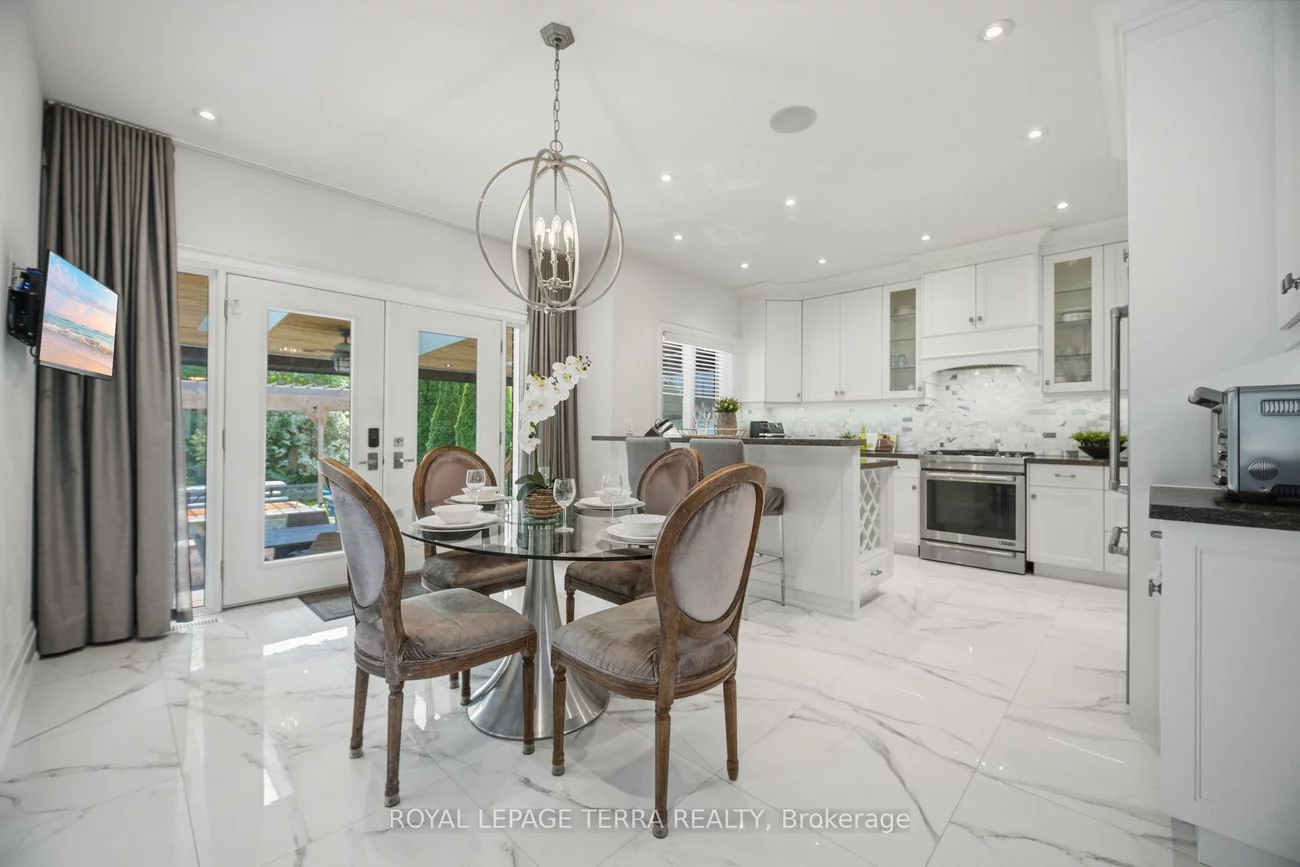 27, Minford, Wexford-Maryvale, Toronto