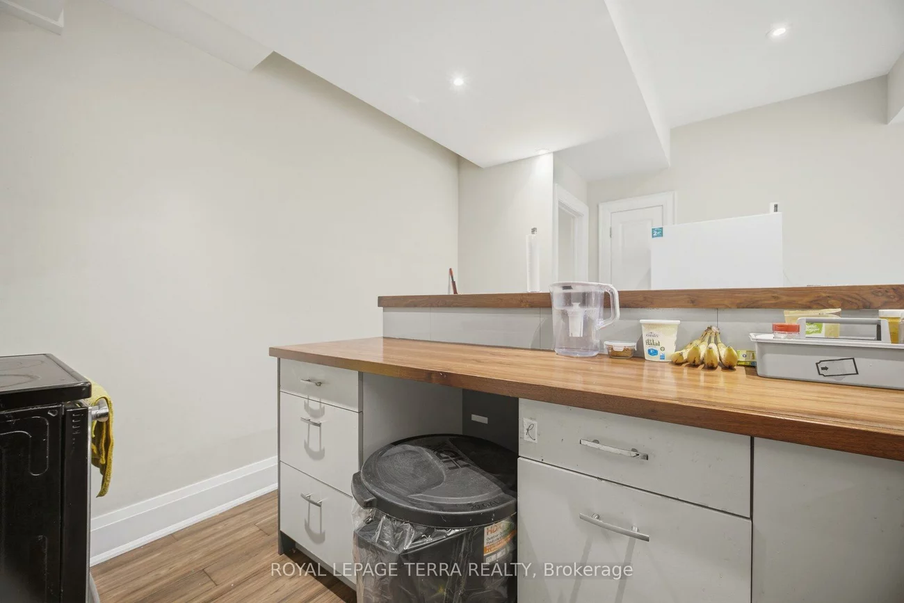 27, Minford, Wexford-Maryvale, Toronto