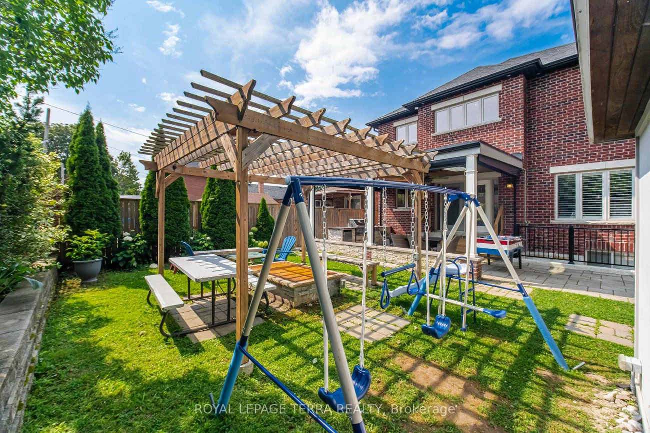 27, Minford, Wexford-Maryvale, Toronto