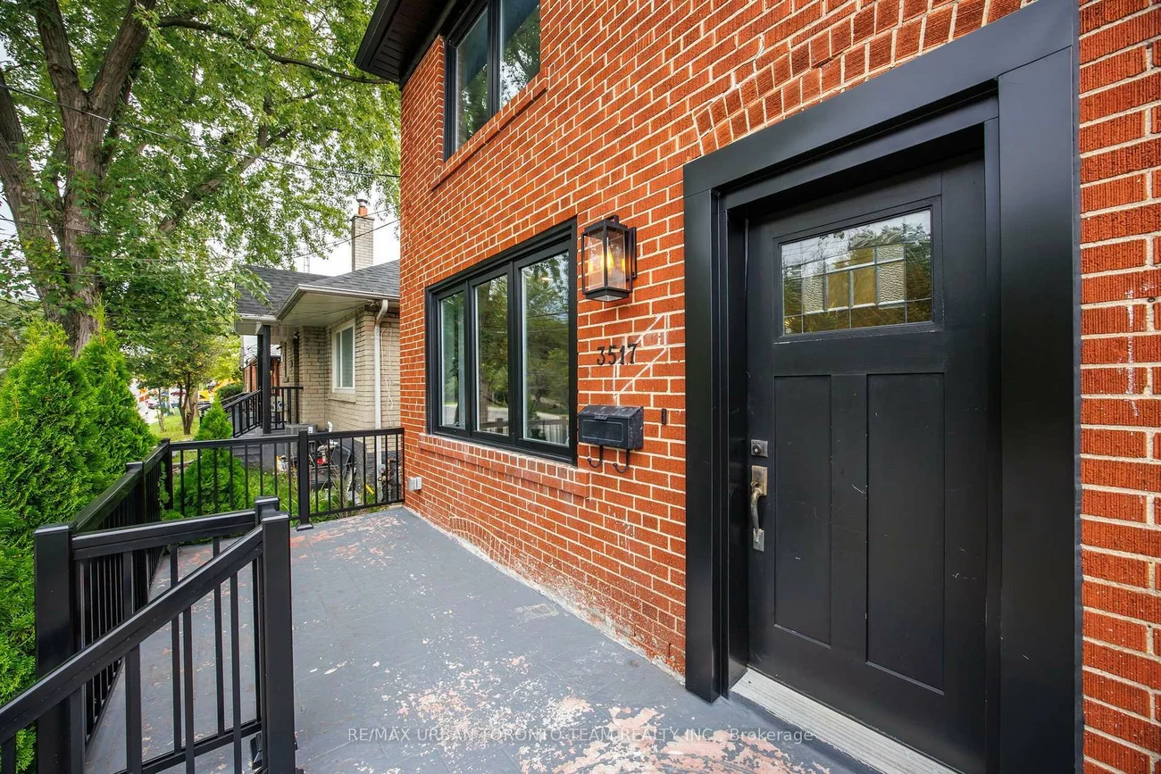 3517, St Clair, Clairlea-Birchmount, Toronto