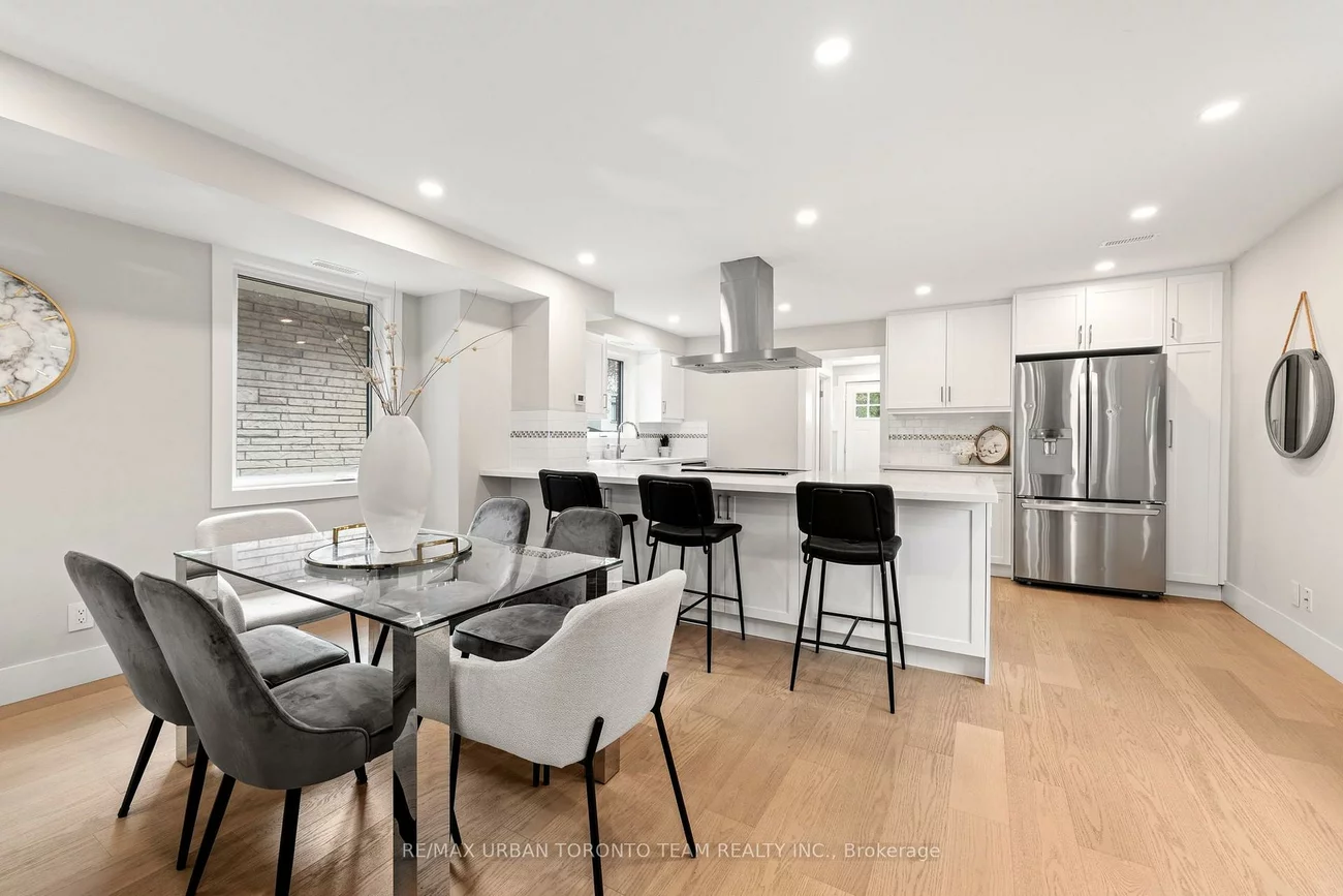 3517, St Clair, Clairlea-Birchmount, Toronto