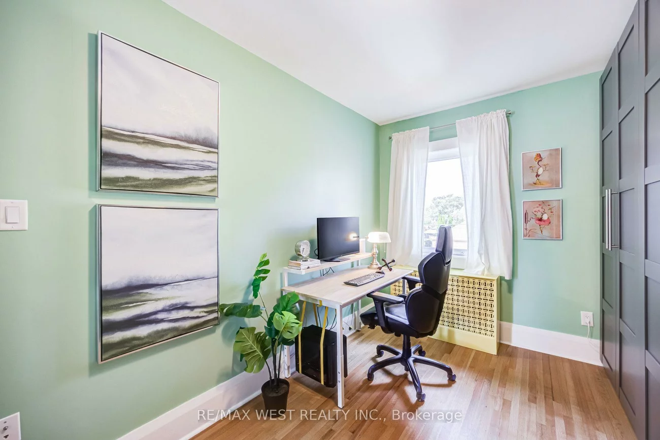 258, O'connor, East York, Toronto