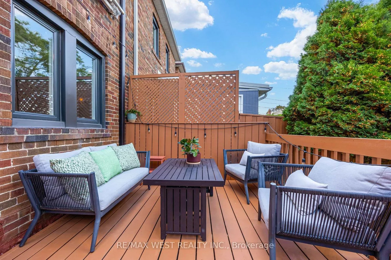 258, O'connor, East York, Toronto