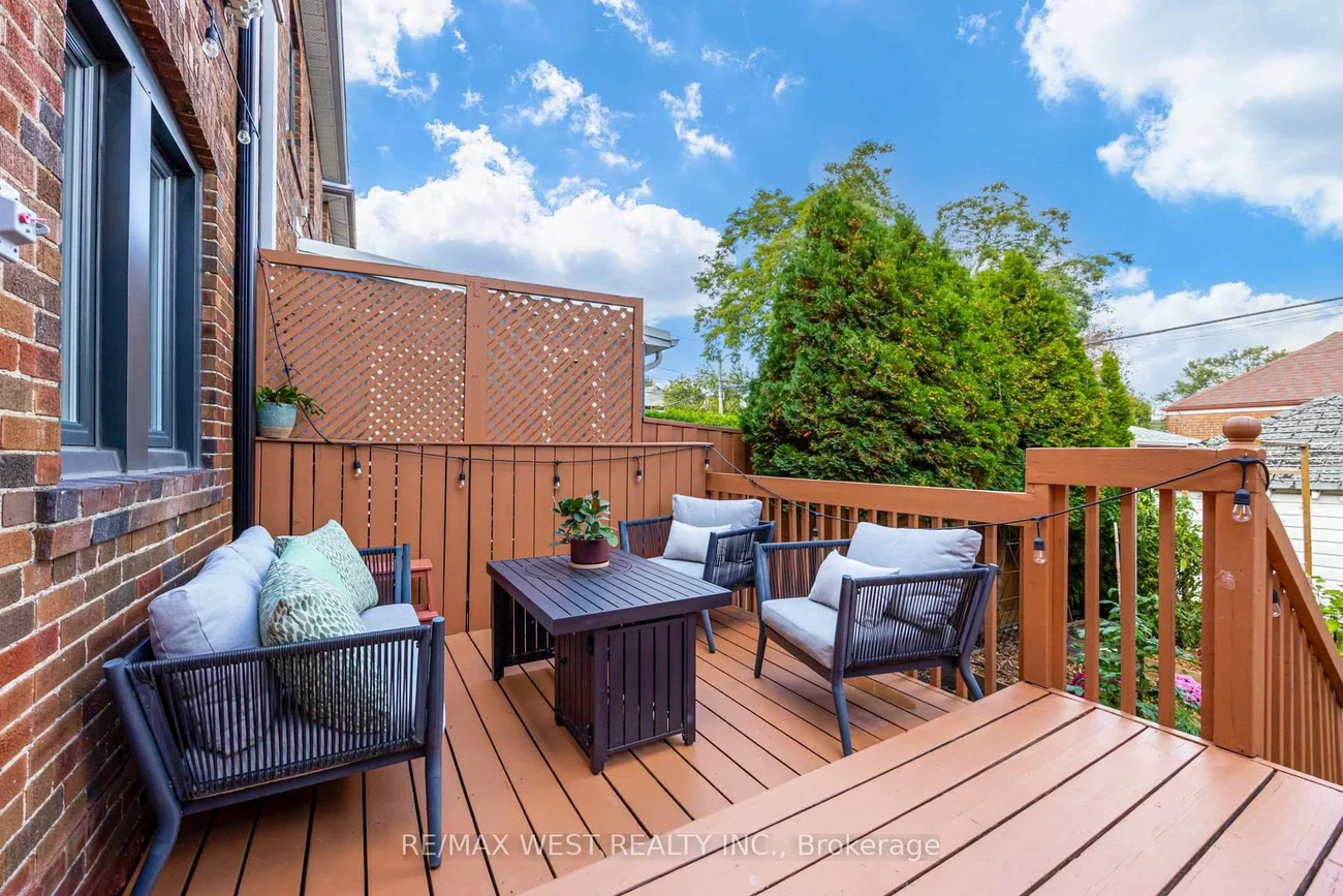 258, O'connor, East York, Toronto