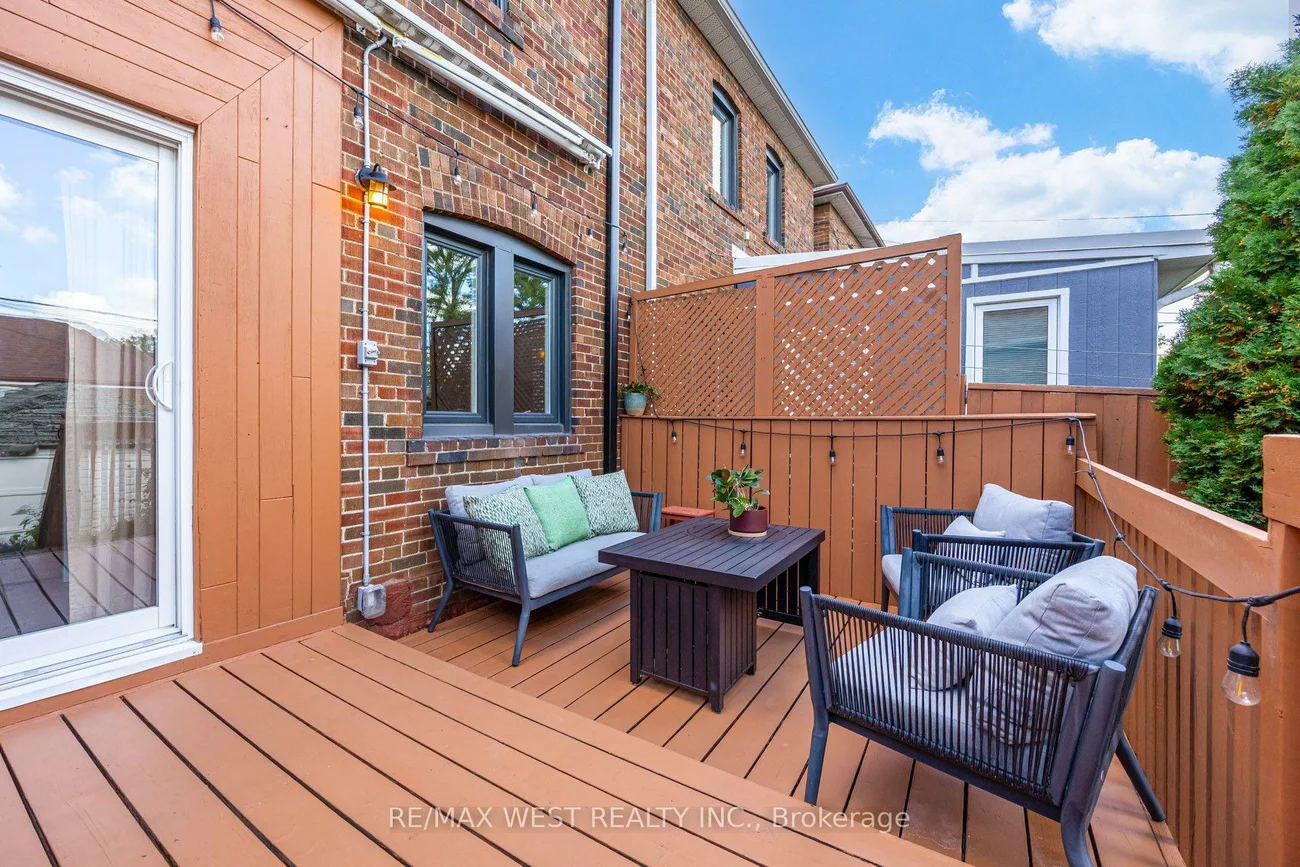 258, O'connor, East York, Toronto