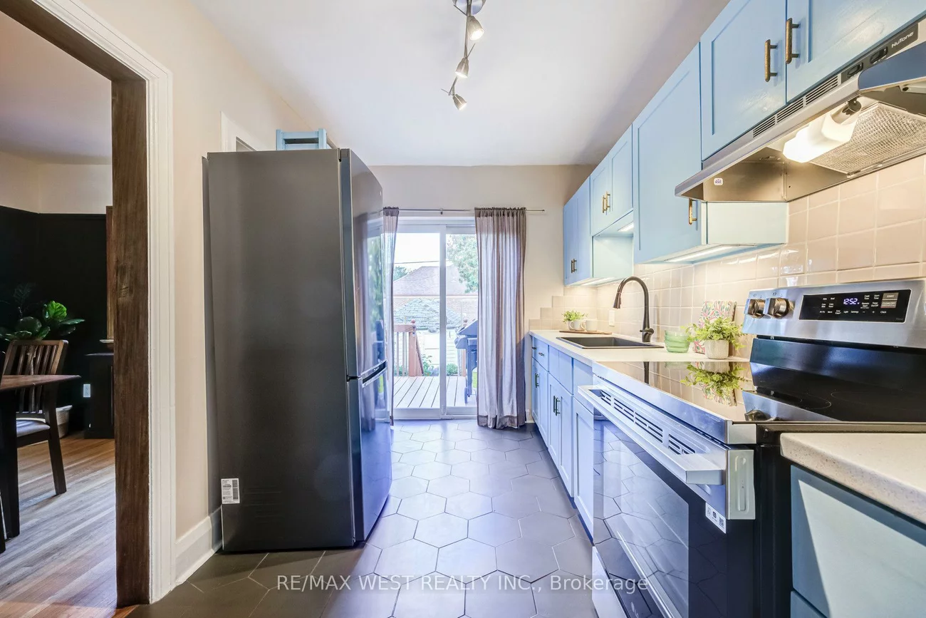 258, O'connor, East York, Toronto