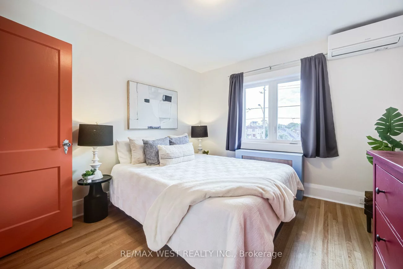 258, O'connor, East York, Toronto