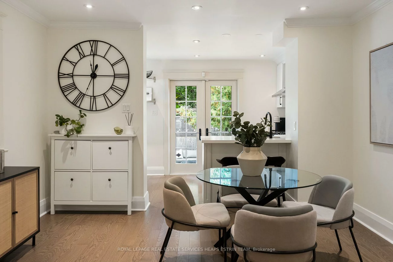 16, Louvain, South Riverdale, Toronto