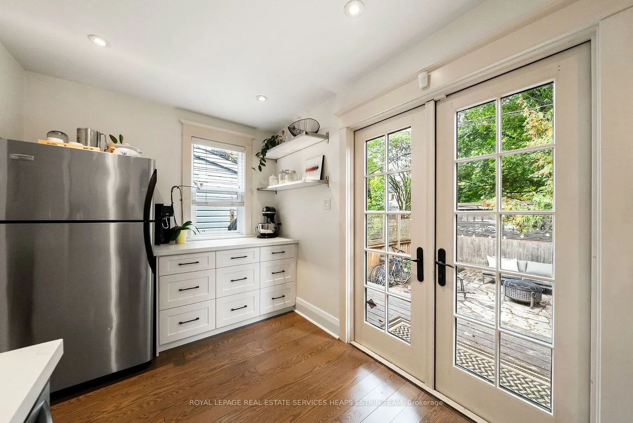 16, Louvain, South Riverdale, Toronto