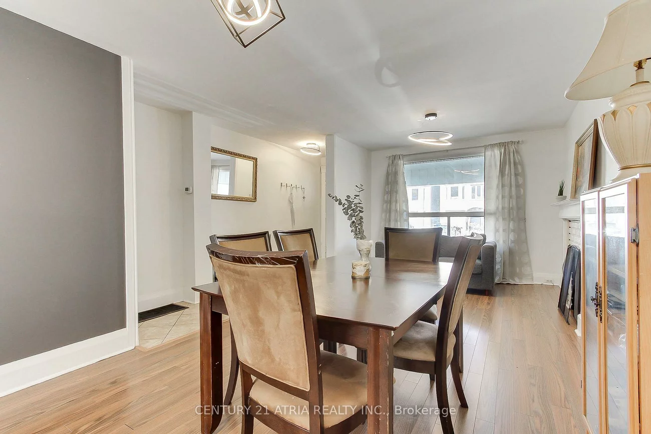 43, Torrens, Broadview North, Toronto