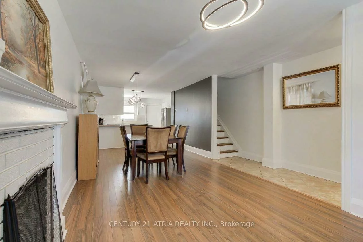 43, Torrens, Broadview North, Toronto