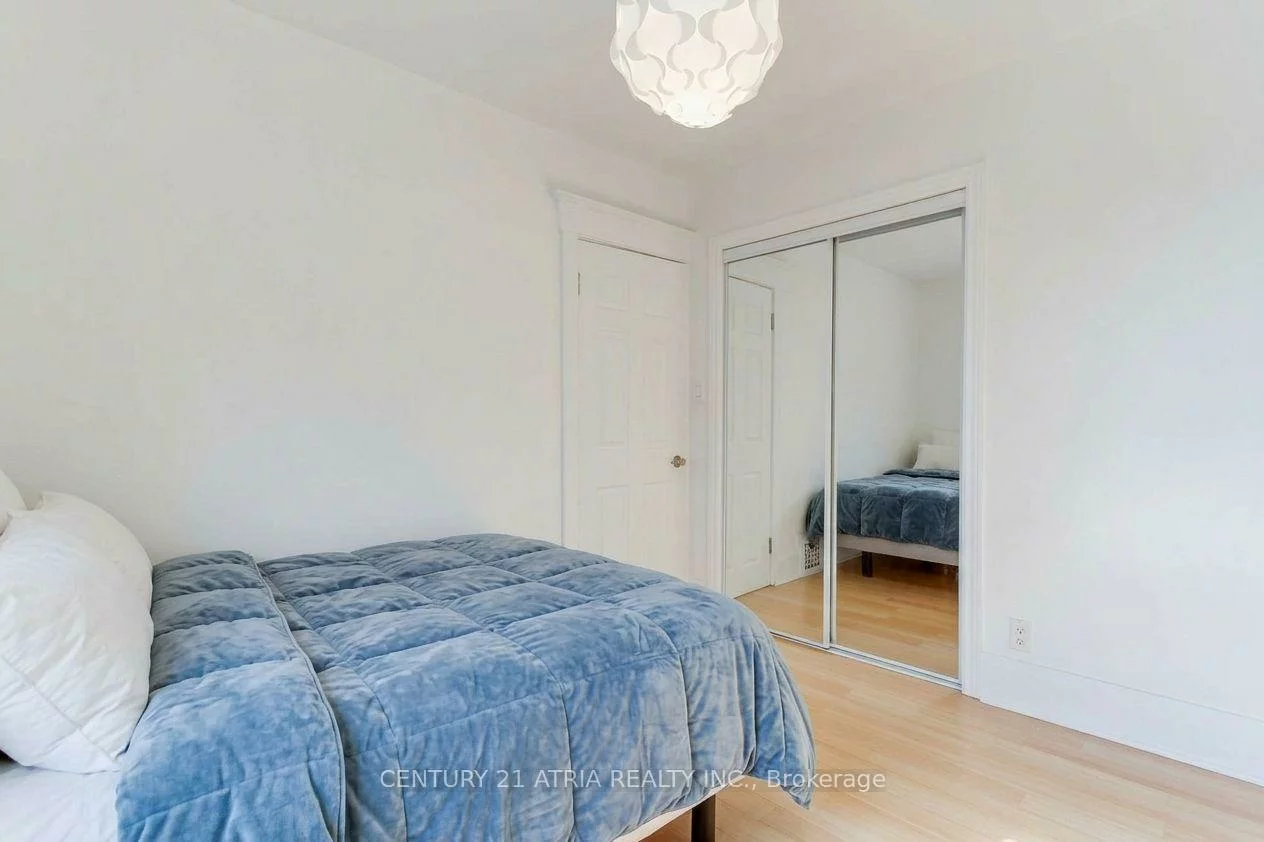 43, Torrens, Broadview North, Toronto