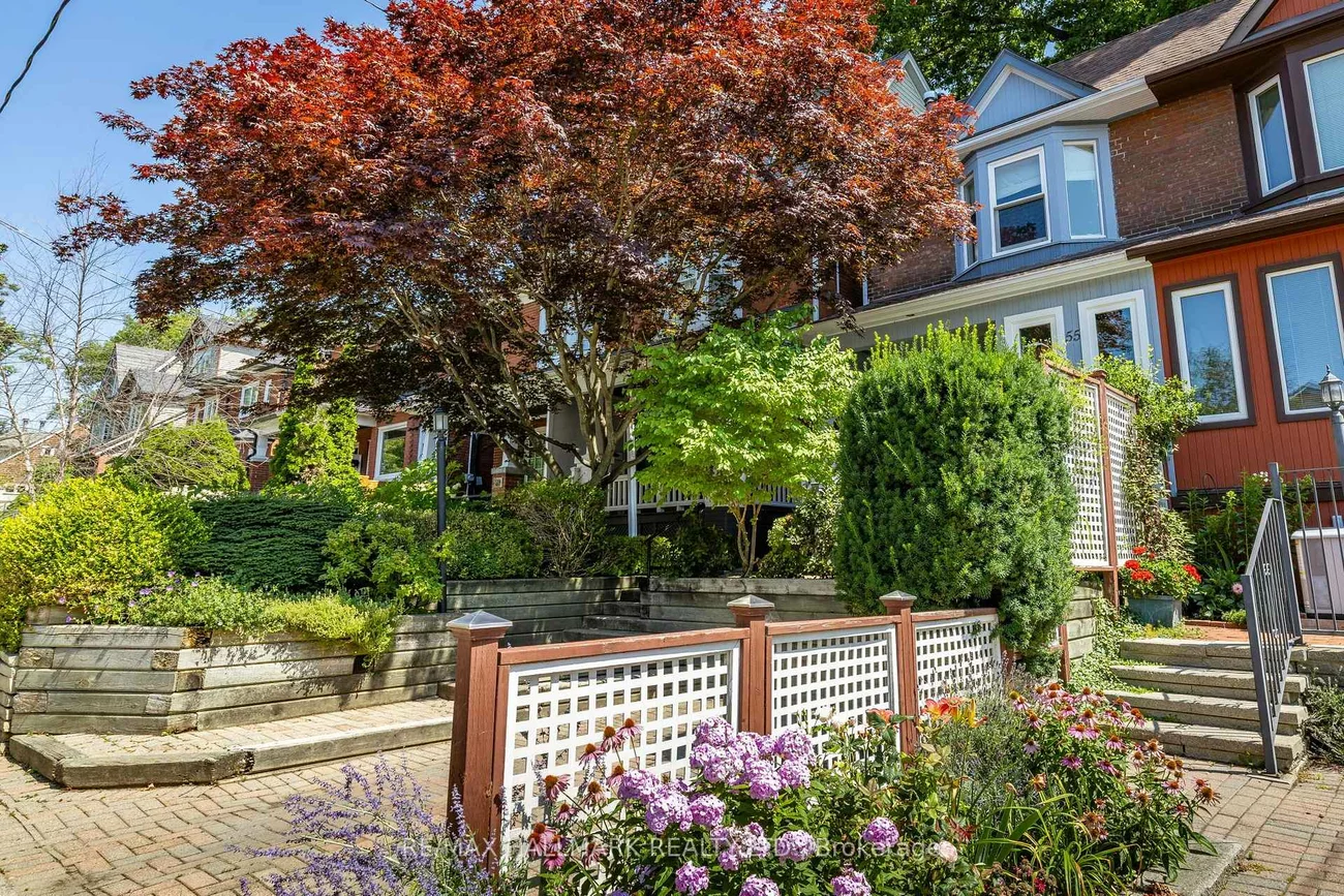 55, Waverley, The Beaches, Toronto