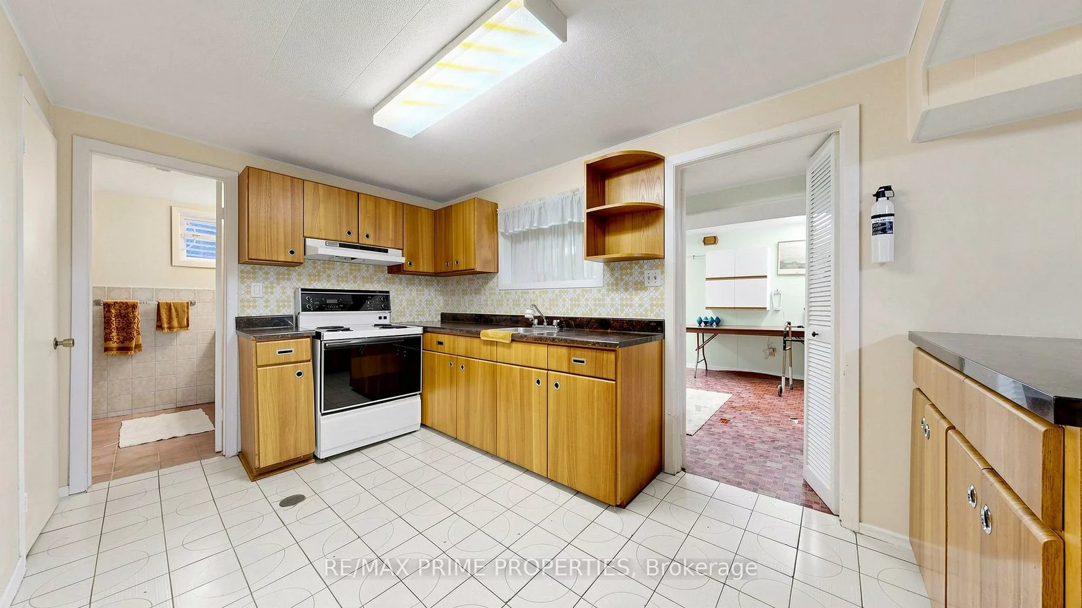 3, Leeswood, Agincourt North, Toronto