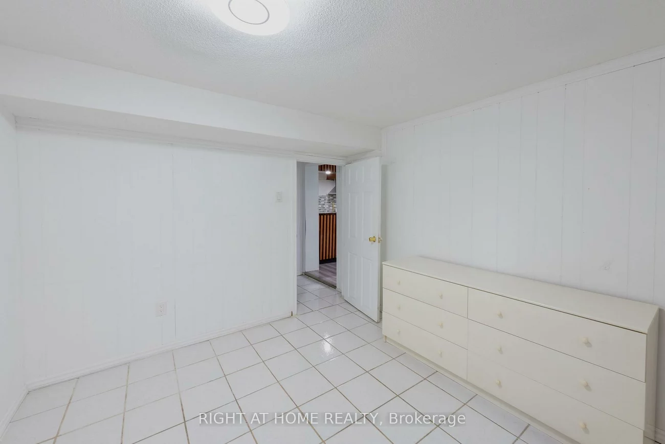 62, Iangrove, L'Amoreaux, Toronto