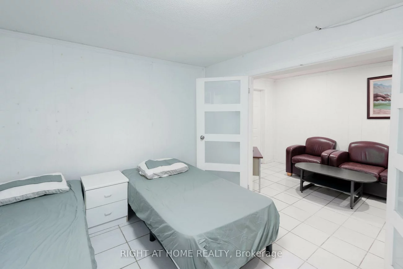 62, Iangrove, L'Amoreaux, Toronto