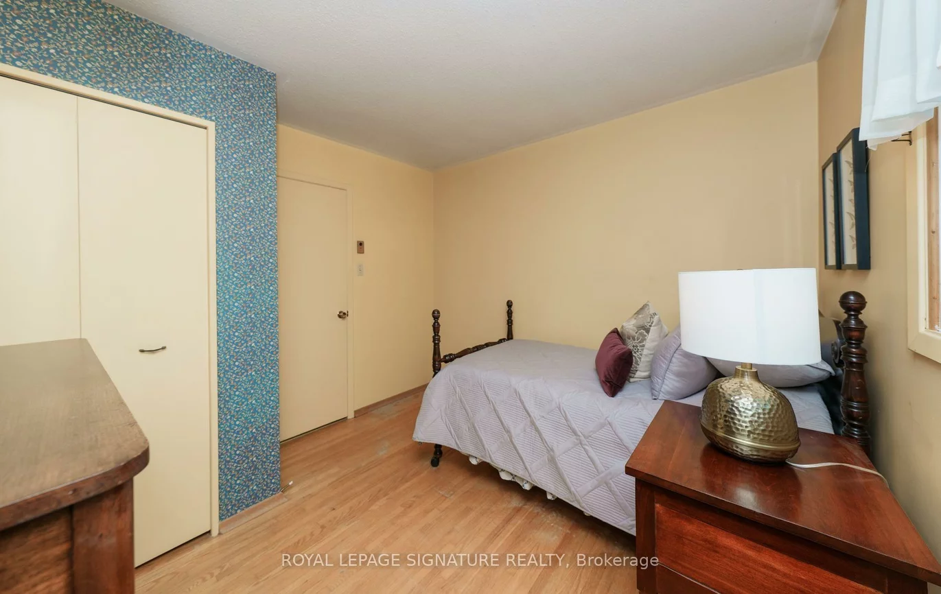 19, Castle Hill, L'Amoreaux, Toronto