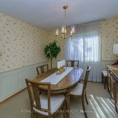 19, Castle Hill, L'Amoreaux, Toronto