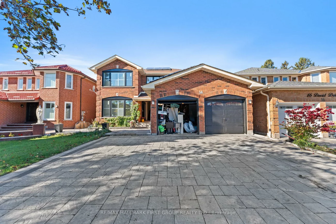 14, David, Morningside, Toronto