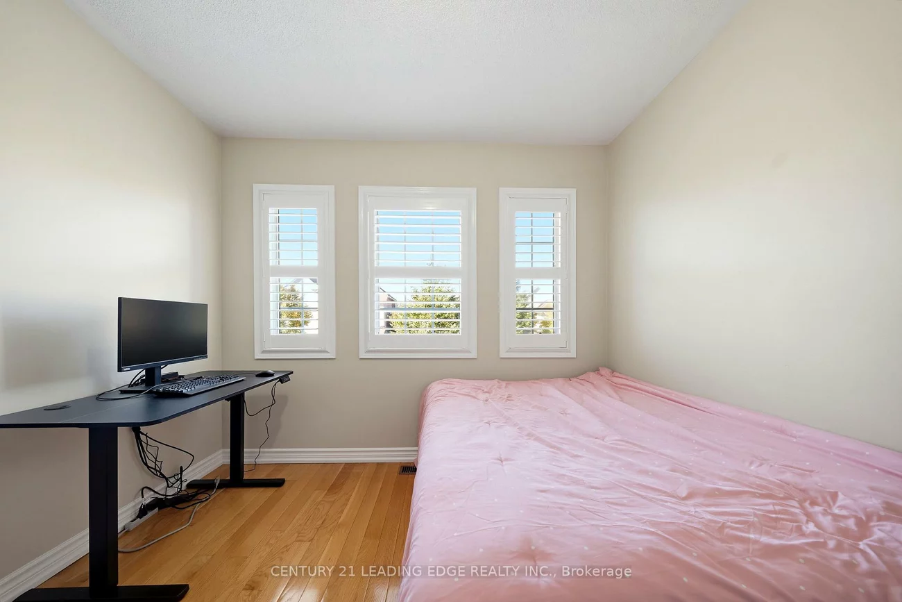 13, Boulderbrook, Rouge E11, Toronto