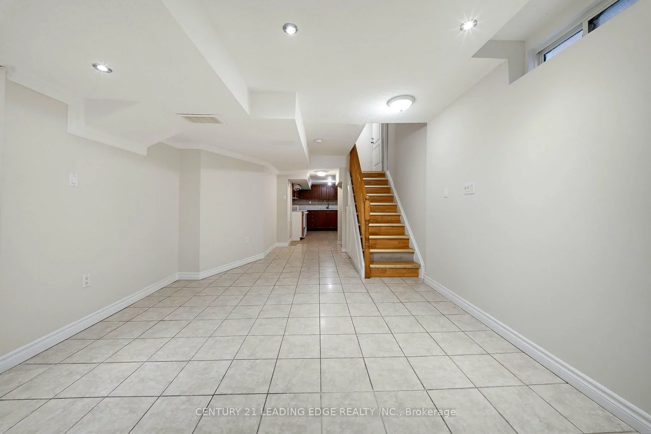 13, Boulderbrook, Rouge E11, Toronto