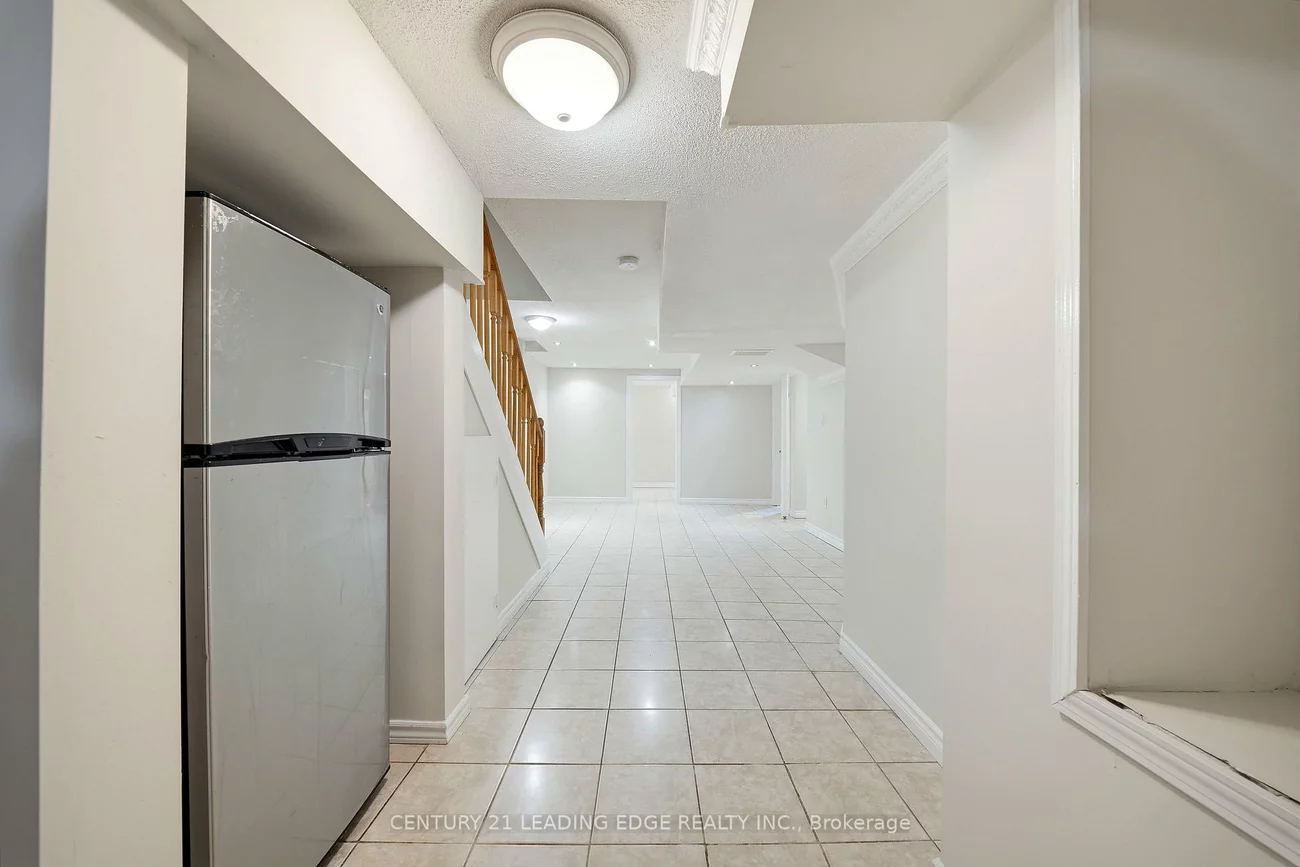 13, Boulderbrook, Rouge E11, Toronto