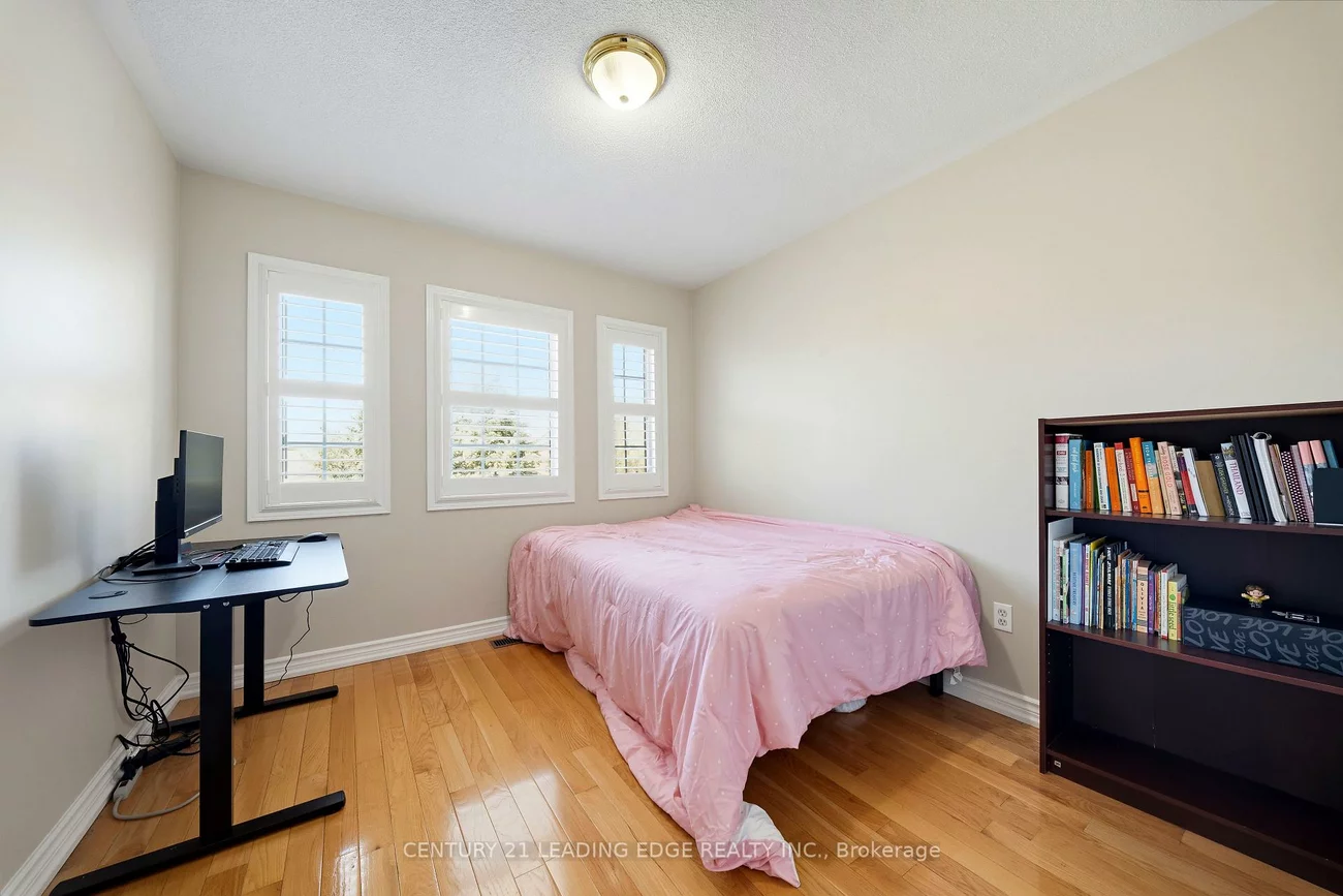 13, Boulderbrook, Rouge E11, Toronto