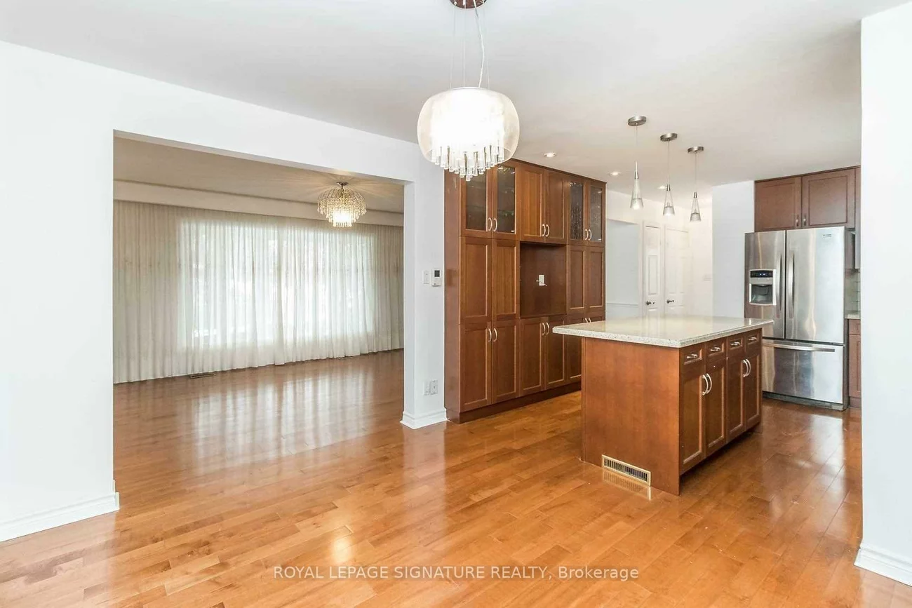 19, Starlake, Morningside, Toronto