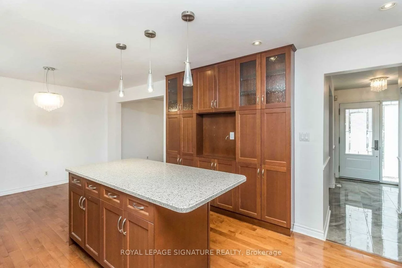 19, Starlake, Morningside, Toronto