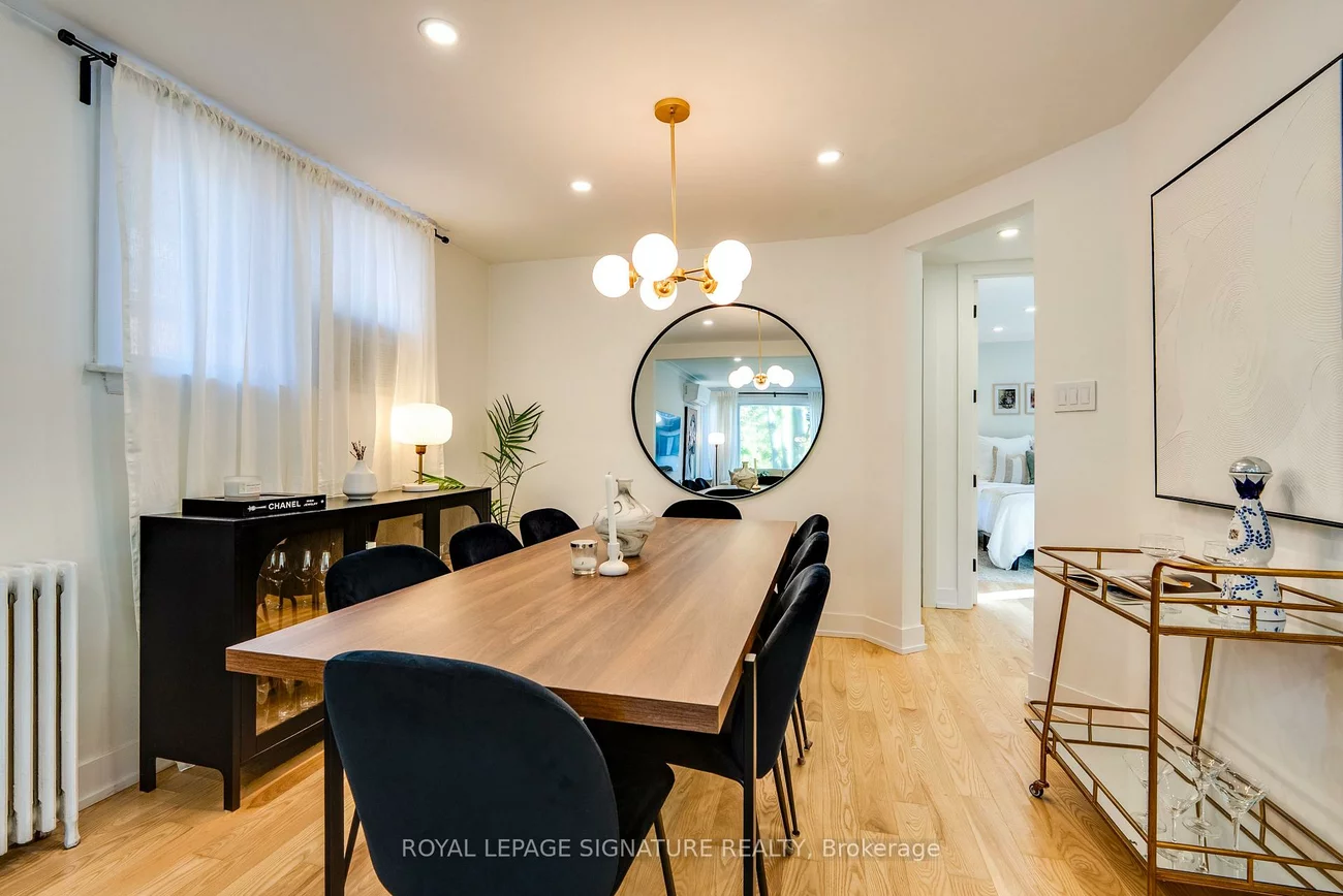 31, Davies, East York, Toronto