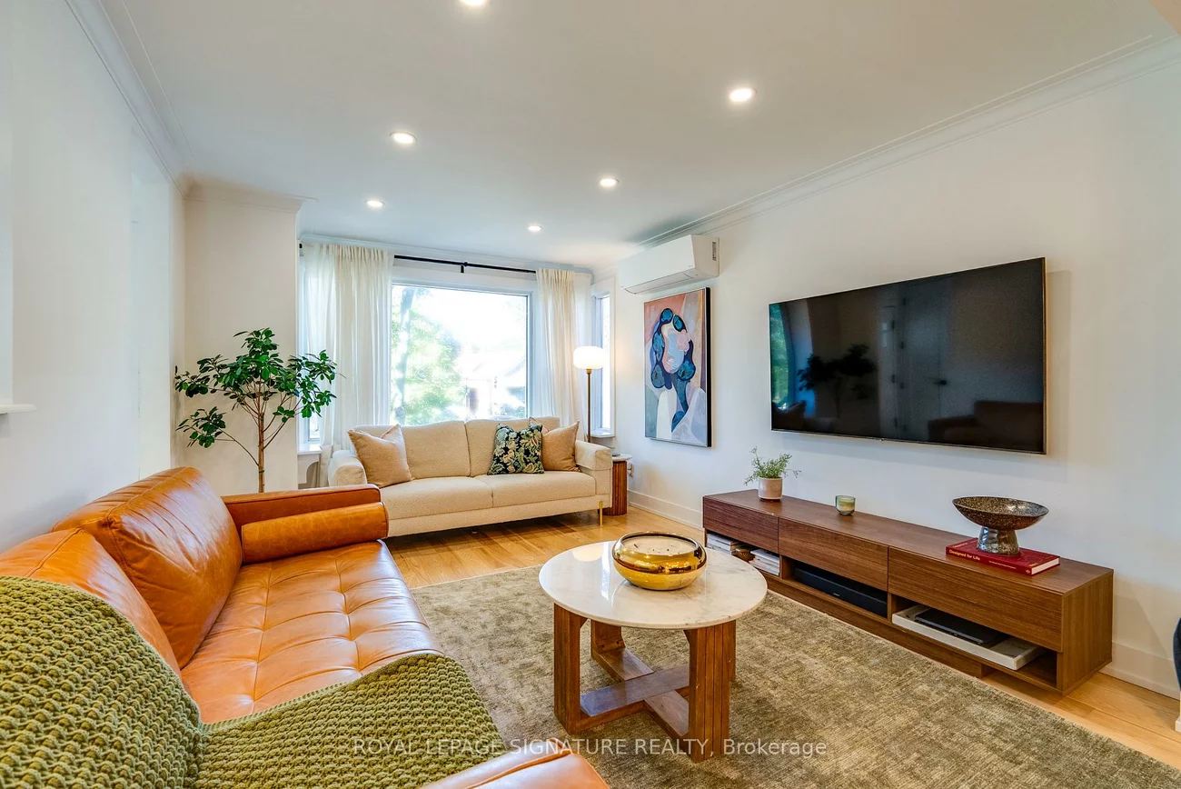 31, Davies, East York, Toronto