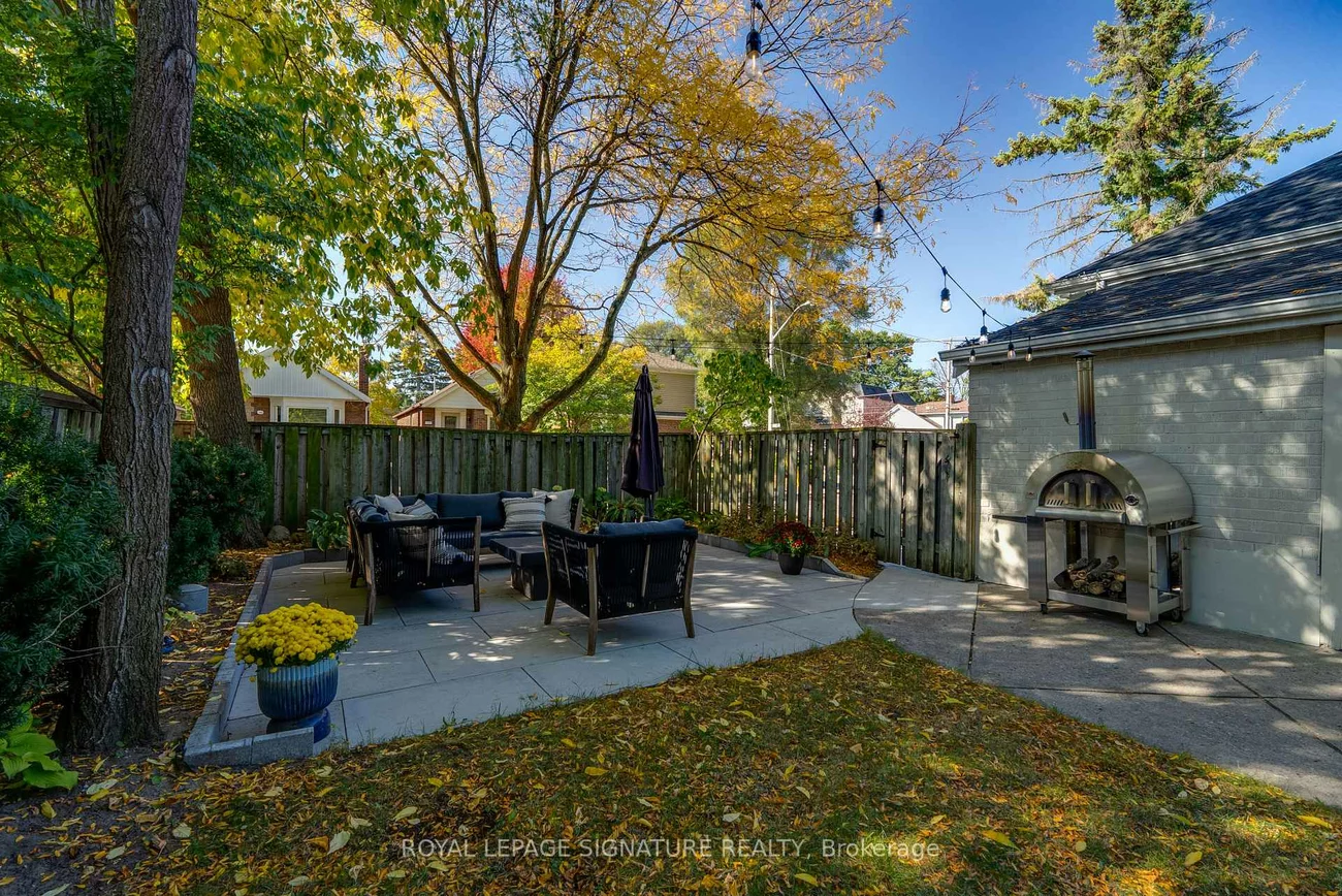 31, Davies, East York, Toronto