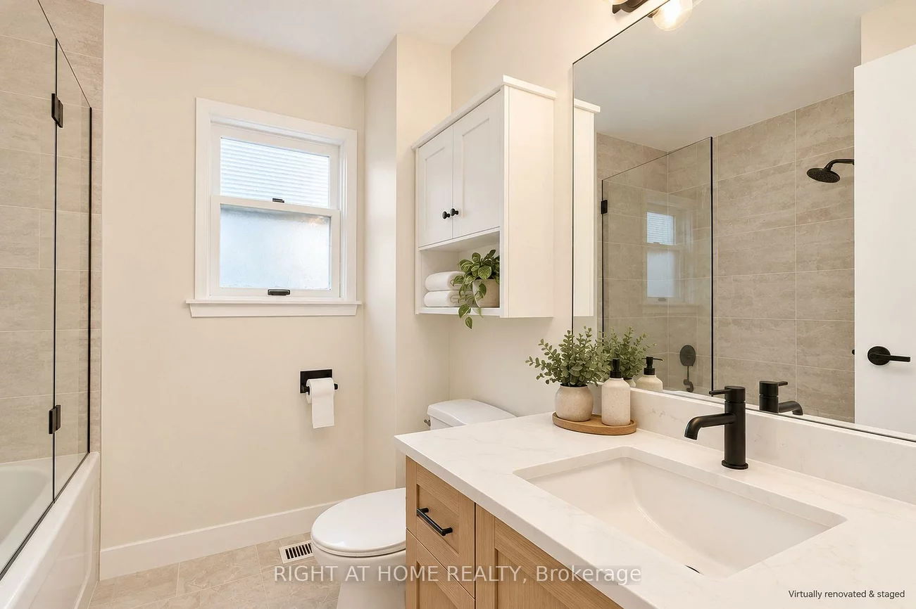 68, Trott, Malvern, Toronto