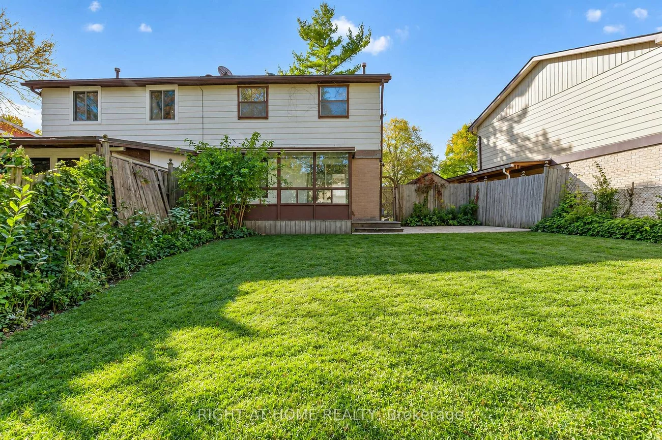 68, Trott, Malvern, Toronto