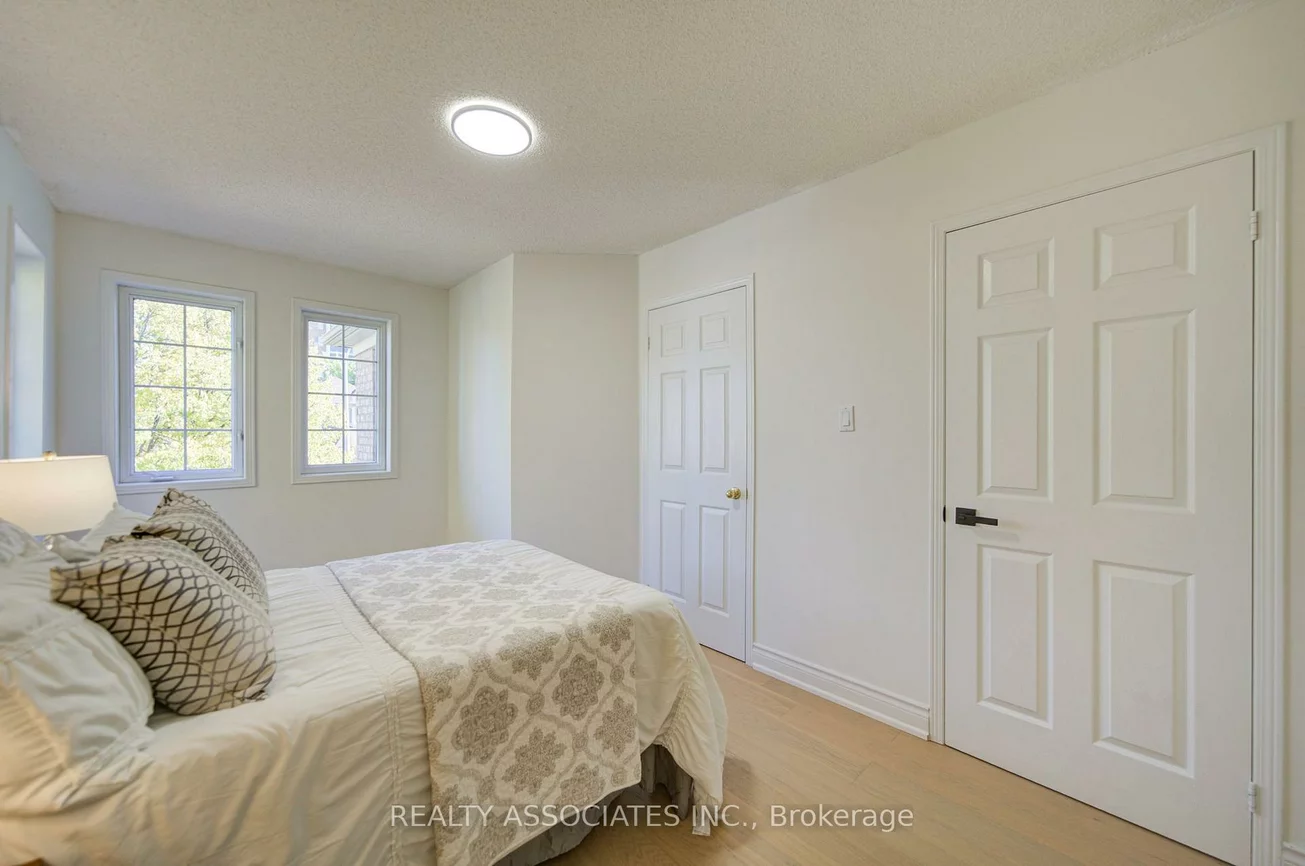 71, Highhill, Tam O'Shanter-Sullivan, Toronto