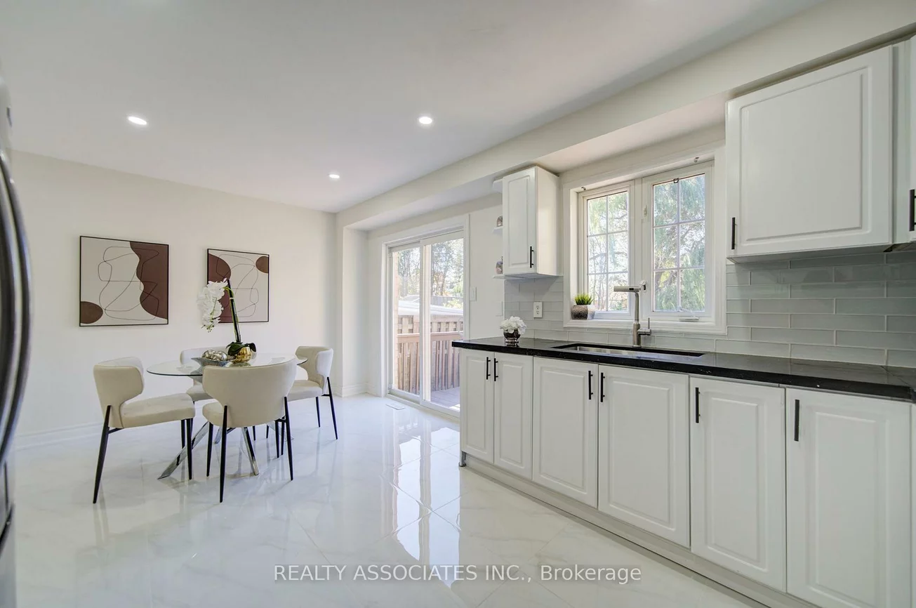 71, Highhill, Tam O'Shanter-Sullivan, Toronto