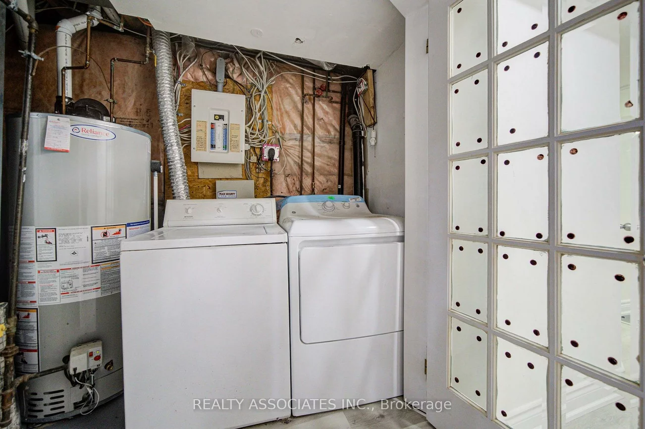 71, Highhill, Tam O'Shanter-Sullivan, Toronto